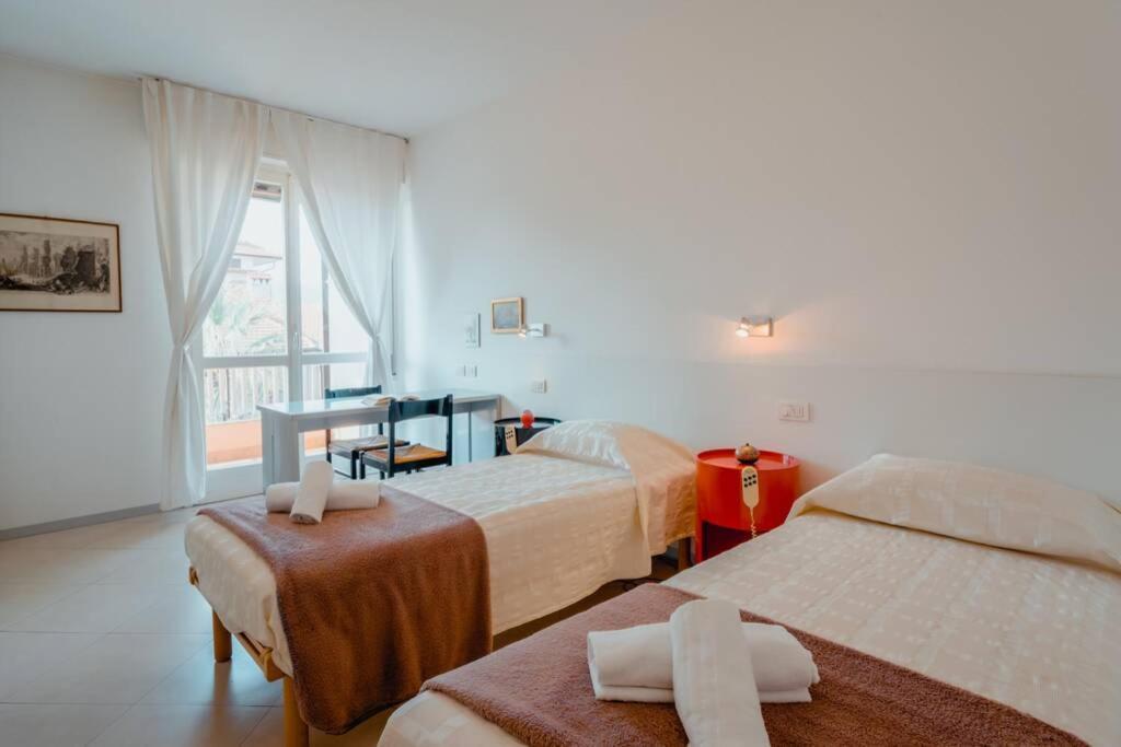 Grand Central Ventimiglia - Wifi & Parking Eksteriør bilde